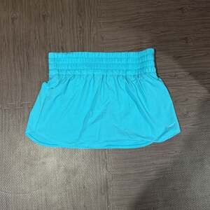 Nike Women's One Dri-FIT Ultra High-Waisted 3-Inch Brief Lined Shorts